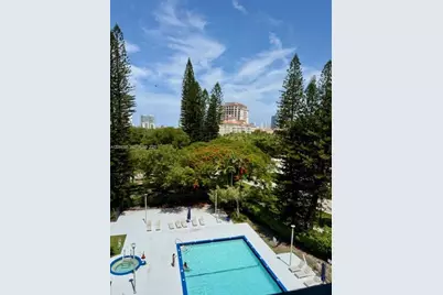 20100 W Country Club Dr #608, Aventura, FL 33180 - Photo 25