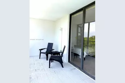 20100 W Country Club Dr #608, Aventura, FL 33180 - Photo 11