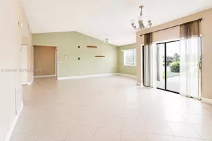 1855 SW 101st Ave, Davie, FL 33324 - Photo 9