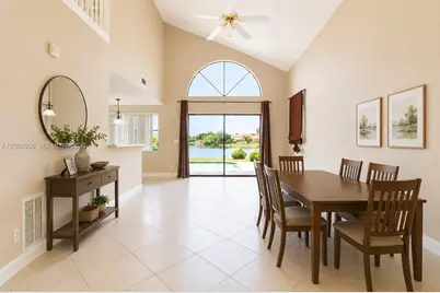 1855 SW 101st Ave, Davie, FL 33324 - Photo 15