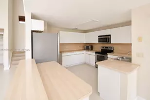 1855 SW 101st Ave, Davie, FL 33324 - Photo 17