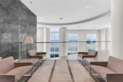 1900 N Bayshore Dr #4003, Miami, FL 33132 - Photo 15
