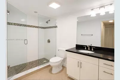 2000 Atlantic Shores Blvd #316, Hallandale Beach, FL 33009 - Photo 7
