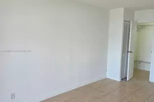 2000 Atlantic Shores Blvd, Hallandale Beach, FL 33009 - Photo 5