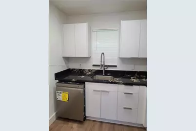 4165 SW 67th Ave #112B, Davie, FL 33314 - Photo 3