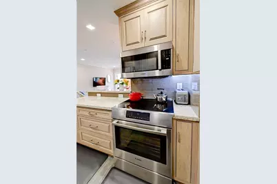 2170 NE 51 Ct #B6, Fort Lauderdale, FL 33308 - Photo 17