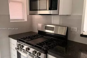 450 77th St, Miami Beach, FL 33141 - Photo 5