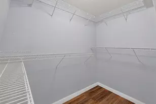 2073 SE 13th St, Homestead, FL 33035 - Photo 9