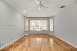 18659 SW 12th St, Pembroke Pines, FL 33029 - Photo 13