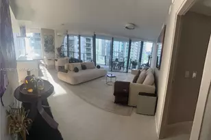 1000 Brickell Plaza, Miami, FL 33131 - Photo 9