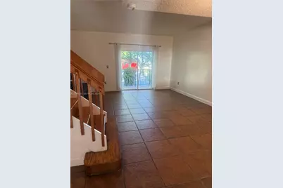10010 Hammocks Blvd #203-2, Miami, FL 33196 - Photo 9