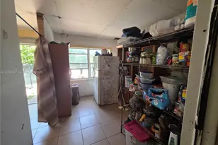 722 SW 3rd Ave, Homestead, FL 33030 - Photo 11
