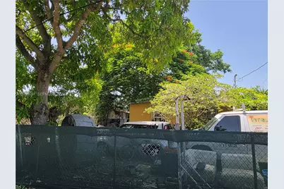722 SW 3rd Ave, Homestead, FL 33030 - Photo 13