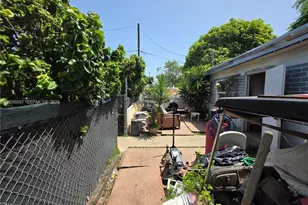 722 SW 3rd Ave, Homestead, FL 33030 - Photo 3