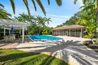 11070 SW 52nd Ct, Davie, FL 33328 - Photo 43