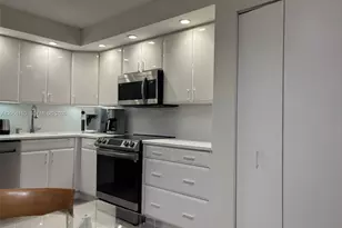 1370 S Ocean Blvd, Pompano Beach, FL 33062 - Photo 23