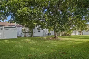 450 E Lakewood Cir E, Margate, FL 33063 - Photo 21