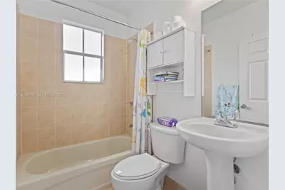 4401 NW 113th Ct, Doral, FL 33178 - Photo 31