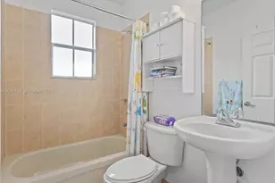 4401 NW 113th Ct, Doral, FL 33178 - Photo 31