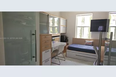 11271 NW 75th Ln, Doral, FL 33178 - Photo 9