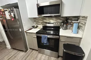 987 SW 37th Ave, Coral Gables, FL 33135 - Photo 13