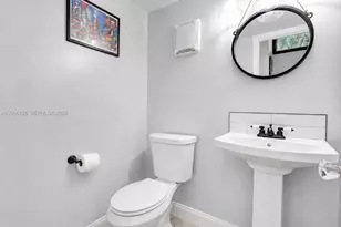 6870 NW 30th Ave, Fort Lauderdale, FL 33309 - Photo 11