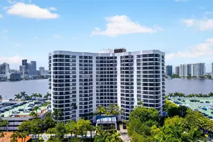 3600 Mystic Pointe Dr, Aventura, FL 33180 - Photo 1