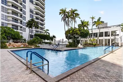 3600 Mystic Pointe Dr #310, Aventura, FL 33180 - Photo 39