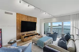 500 Bayview Dr, Sunny Isles Beach, FL 33160 - Photo 13