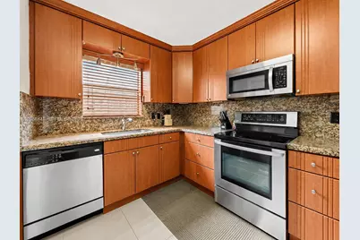 2210 N 57th Way #2210, Hollywood, FL 33021 - Photo 7