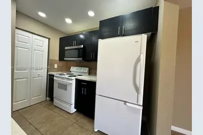 2830 NW 55th Ave #2C, Lauderhill, FL 33313 - Photo 3