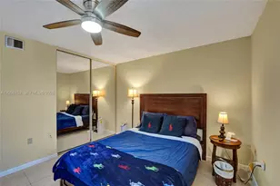 1713 Whitehall Dr, Davie, FL 33324 - Photo 7