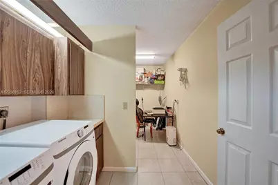 1713 Whitehall Dr #304, Davie, FL 33324 - Photo 45