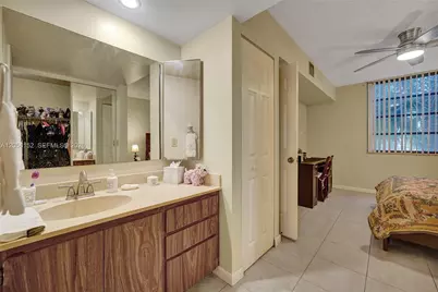 1713 Whitehall Dr #304, Davie, FL 33324 - Photo 17