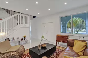 1216 Chinaberry Dr, Weston, FL 33327 - Photo 15