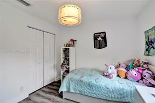 1216 Chinaberry Dr, Weston, FL 33327 - Photo 51