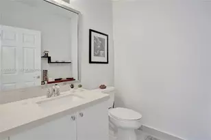 1216 Chinaberry Dr, Weston, FL 33327 - Photo 39