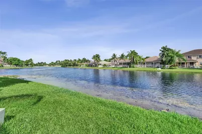 1216 Chinaberry Dr, Weston, FL 33327 - Photo 79