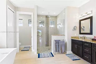 11795 Royal Tee Cir, Other City - In The State Of Florida, FL 33991 - Photo 41