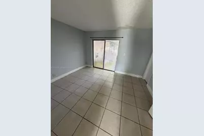 95 NE 41st St #N202, Oakland Park, FL 33334 - Photo 7