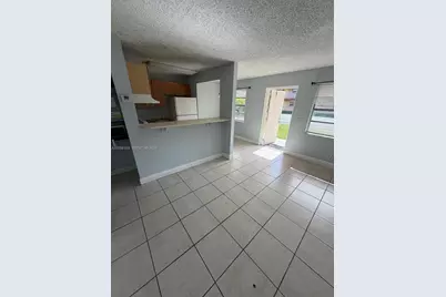 95 NE 41st St #N202, Oakland Park, FL 33334 - Photo 9