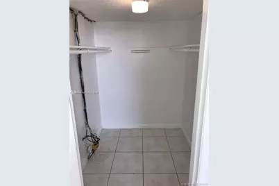 10000 NW 80th Ct #2456, Hialeah Gardens, FL 33016 - Photo 9