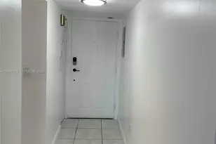 10000 NW 80th Ct, Hialeah Gardens, FL 33016 - Photo 25
