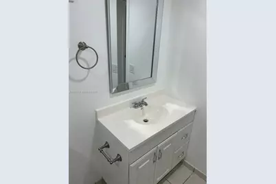 10000 NW 80th Ct #2456, Hialeah Gardens, FL 33016 - Photo 29