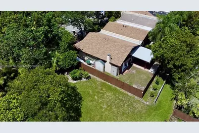 11311 SW 114th Cir Ter, Miami, FL 33176 - Photo 35