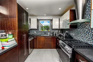 1360 SW 16th St, Miami, FL 33145 - Photo 17