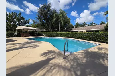 3686 NW 83rd Ln, Sunrise, FL 33351 - Photo 15