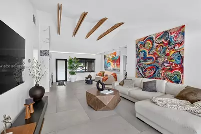545 NE 9th Ave, Fort Lauderdale, FL 33301 - Photo 13