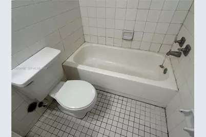 1925 Madison St #14, Hollywood, FL 33020 - Photo 15