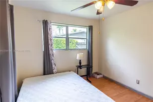 9920 Pan American Dr, Cutler Bay, FL 33189 - Photo 39